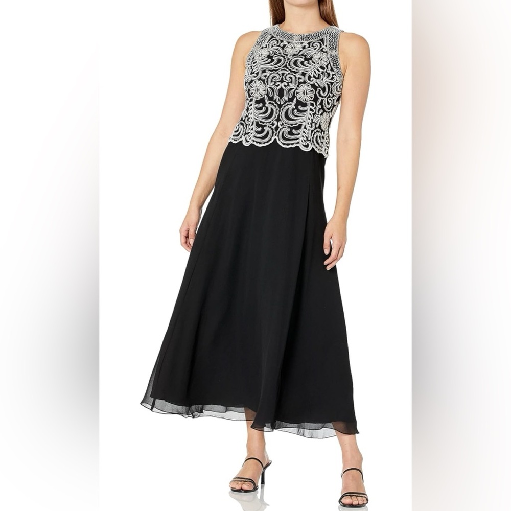 J Kara Women's Sleeveless Scallop Long Beaded Dress Petite